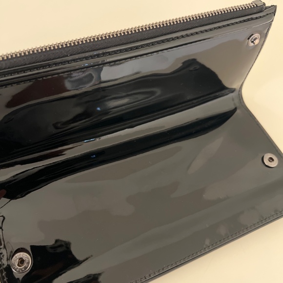 Burberry wristlet - black patent leather - Picture 2 of 4